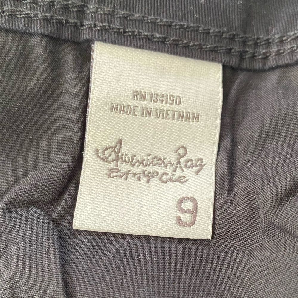AMERICAN RAG WOMEN JUNIORS CAPRI JEANS CLASSIC BLACK NWT SIZE 9 NWT - Picture 13 of 15
